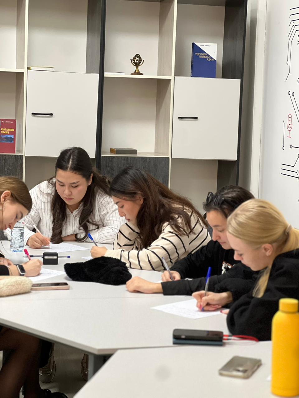 Университетте «Құқықтық диктант – 2025» өтті ⚖️